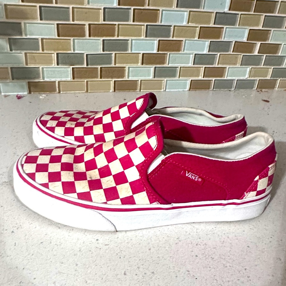 Women’s Red Vans 7.5